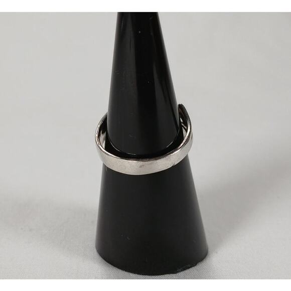 Vintage Sterling Silver Dolphin Ring Size 6.5 - Picture 4 of 7